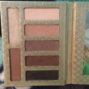 Lorac Risiling Romance